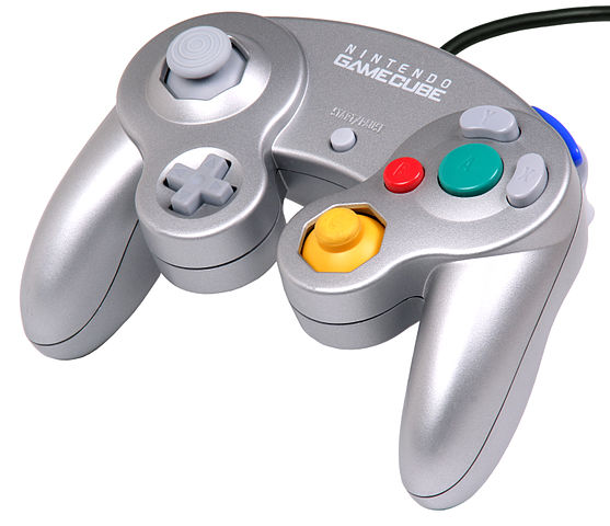 파일:Gamecube-controller.jpg