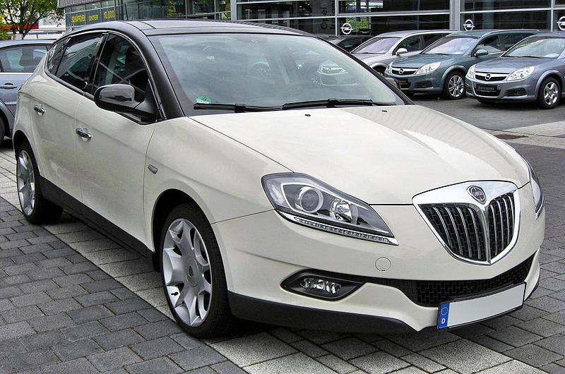 파일:란치아 델타 3세대.jpg