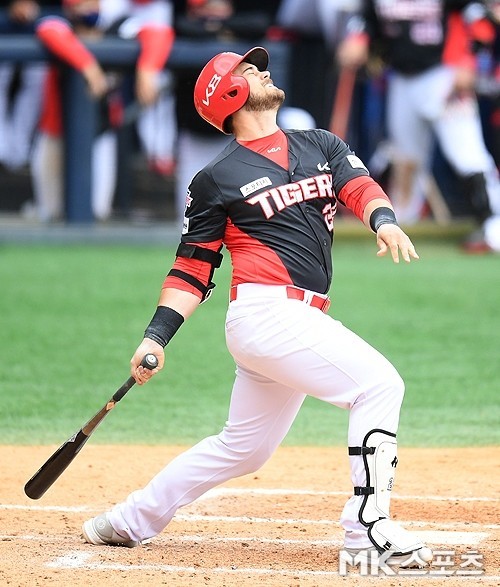 파일:기아 터커.jpeg