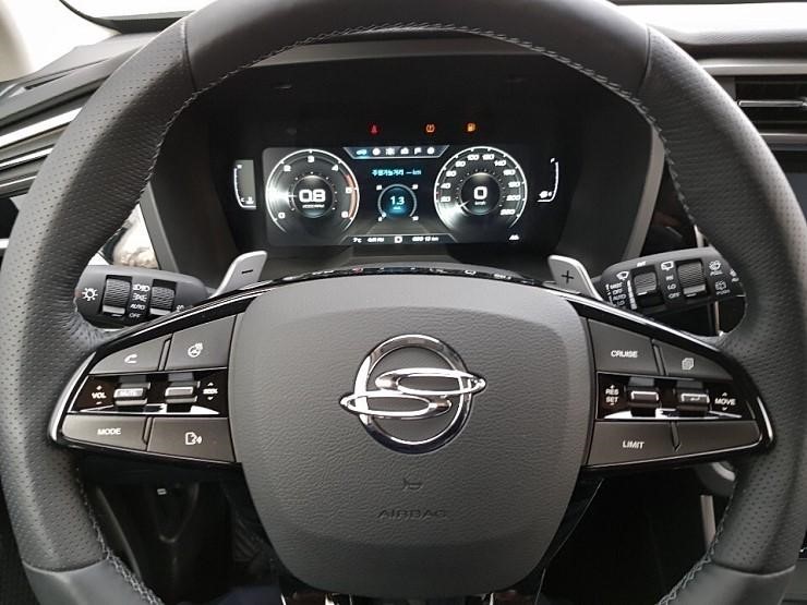 파일:코란도 실내.jpg