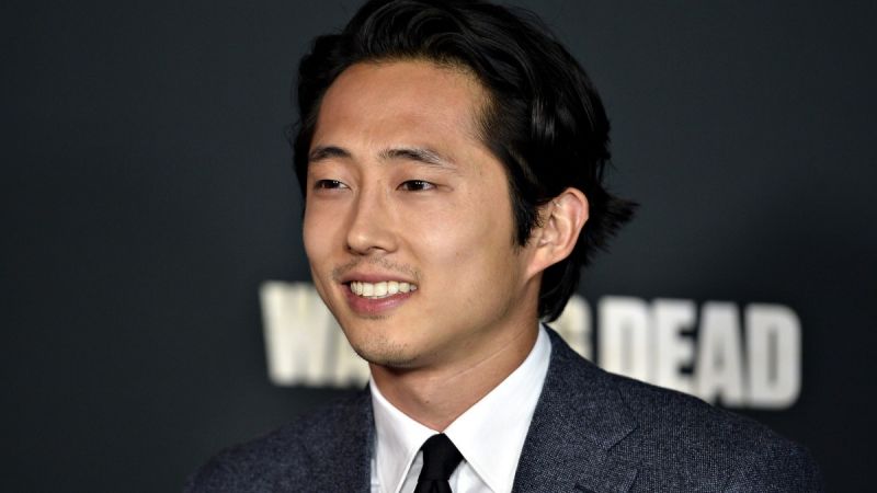 파일:Steven Yeun.jpg