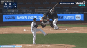 2021 연습경기 김민수 홈런.gif