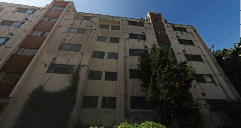 파일:썩다리 건물.png