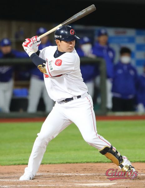 파일:롯데 김민수.jpg