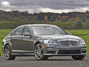 W221 S65 AMG.jpg