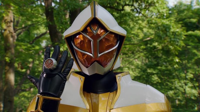 파일:하얀 마법사.jpg