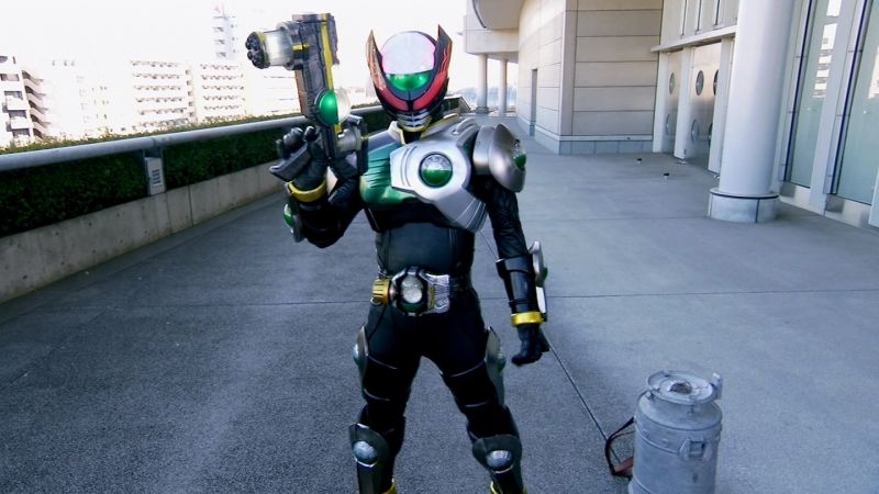 파일:가면라이더 버스.jpg