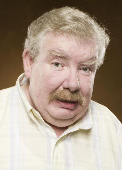 파일:Vernon Dursley.jpg