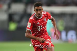 자말 무시알라.jpg