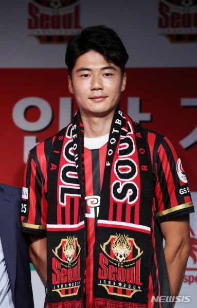 파일:서울 기성용.jpg