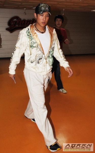 파일:황패션 1.jpg