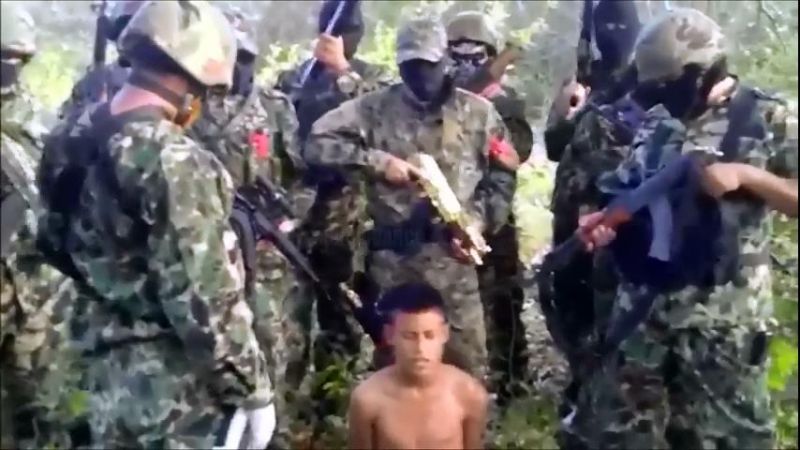 파일:인간의 모습을 한 기생충들.jpg