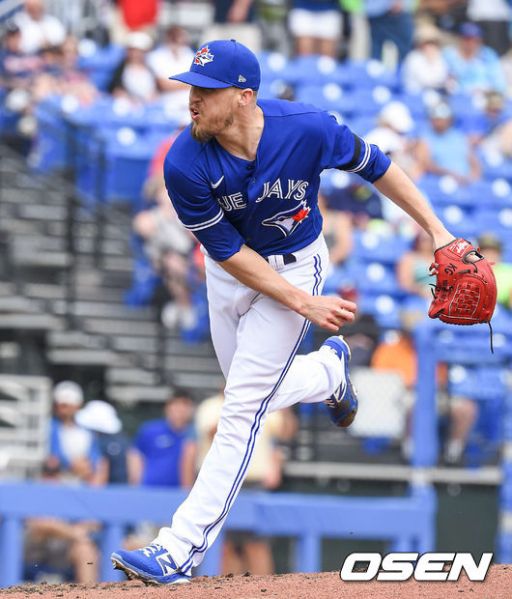 파일:켄 자일스.jpg