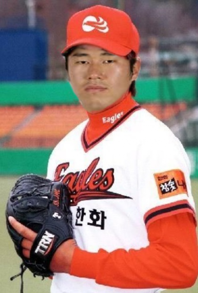 파일:장민재 한화.png