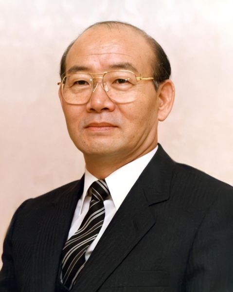 파일:엔두 영정.jpg