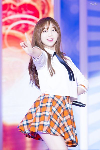 파일:케이 치마.jpg