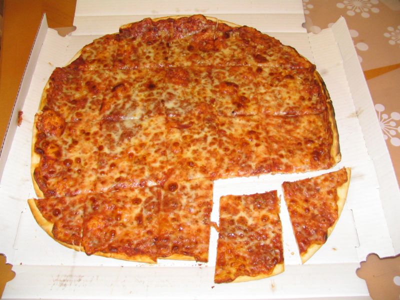 파일:Thin-crust pizza.jpg
