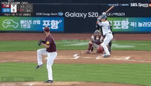 Honeycam 2020-06-10 23-48-47.gif