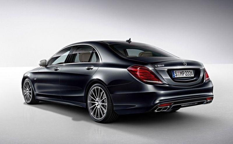 파일:S클래스 W222 후면.jpg