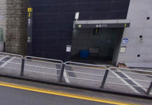 솔샘역 입구.PNG