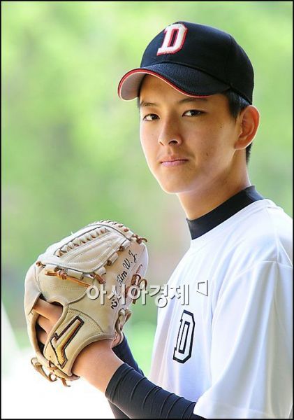 파일:광주동성고 김원중.jpg