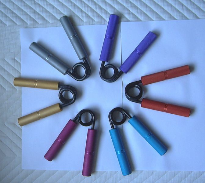 파일:레인보우 악력기 2016-07-07 18-56.jpg