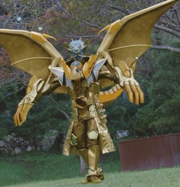 파일:위자드 인피니티 골드 드래곤.jpg