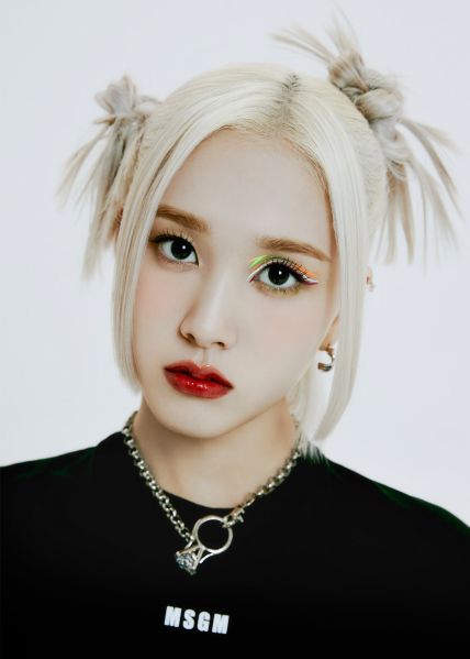 파일:J Profile.jpg