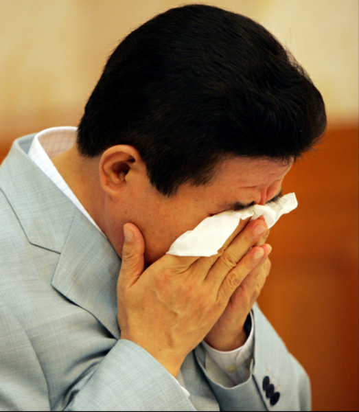 파일:노무현, 울다.png