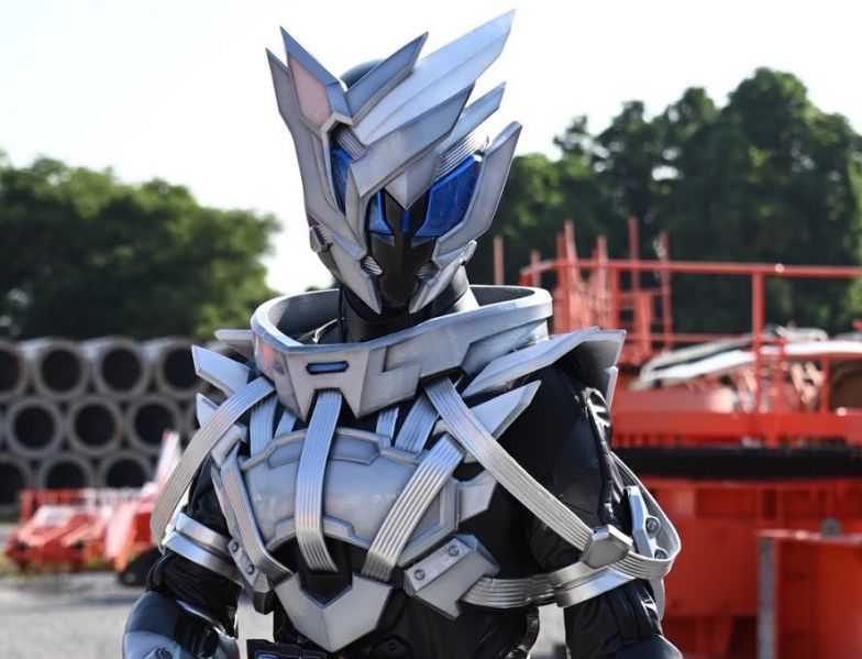 파일:가면라이더 나키.jpg