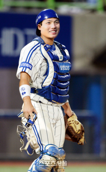 파일:푸른 피의 범모.png