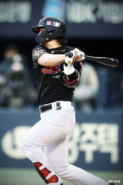 파일:Kt 김상수.jpg