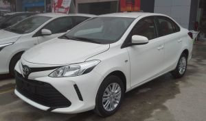 토요타 바이오스.jpg