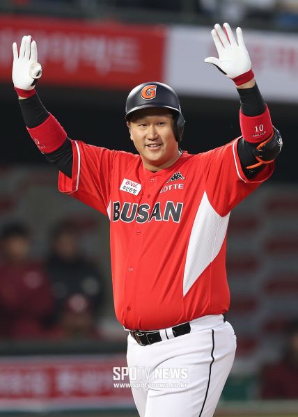 파일:124000 151415 5417 99 20170404185503.jpg