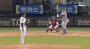 김대현 보크인가.gif