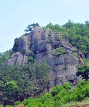 부엉이 바위.jpg