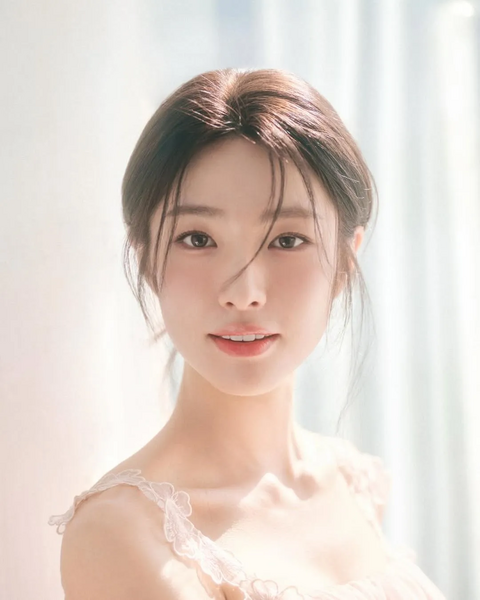 파일:하영 프로필.webp