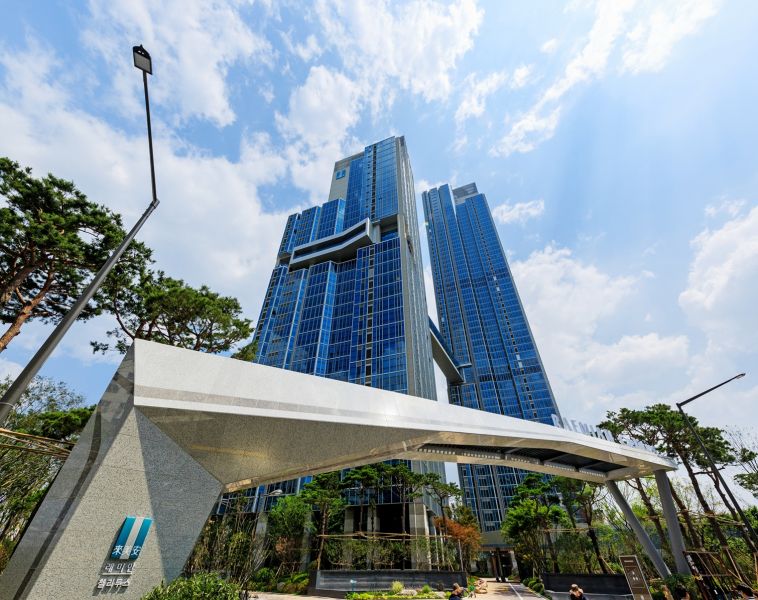 파일:첼리투스 문주.jpg