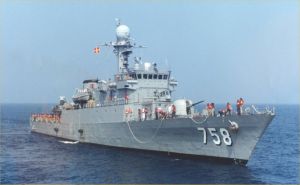 포항급 초계함.jpg