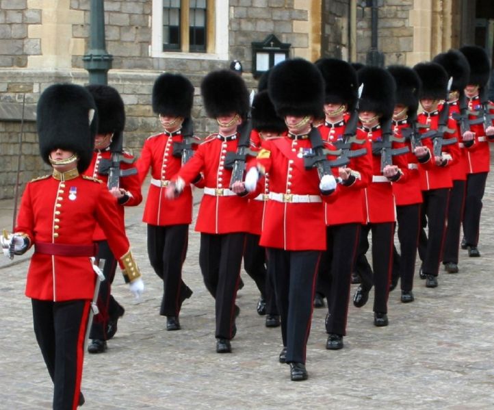 파일:영국 근위대.jpg