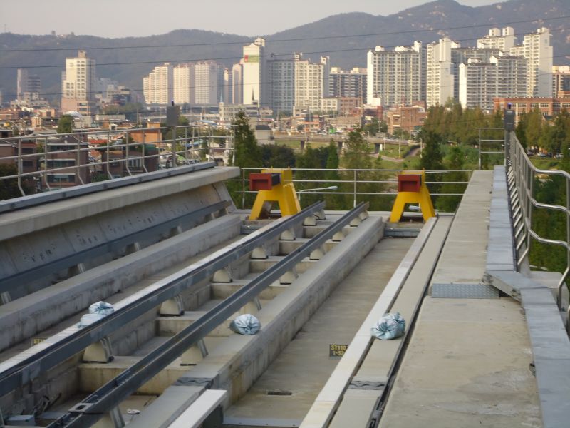 파일:발곡역 중단점.jpg