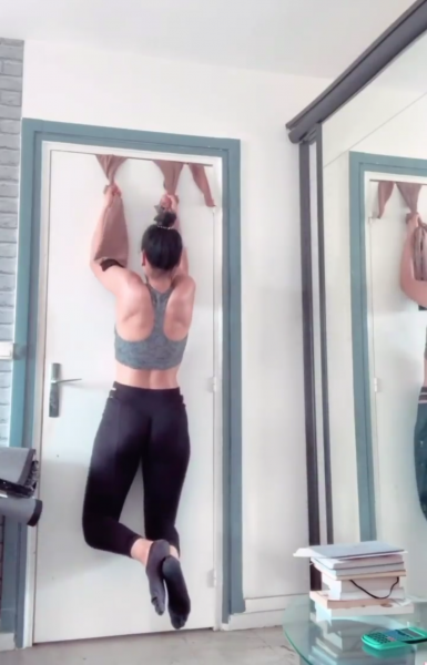 파일:셀리나 근황3.png