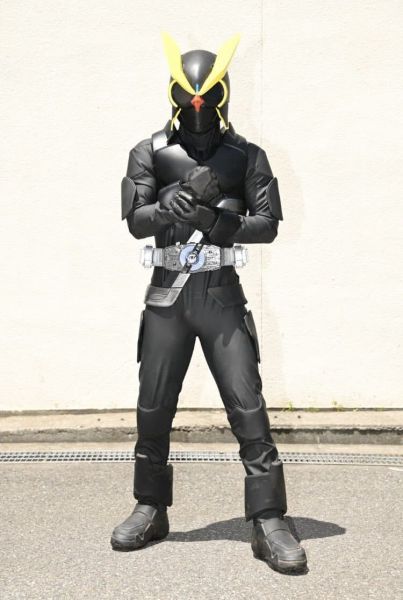 파일:가면라이더 긴펭.jpg