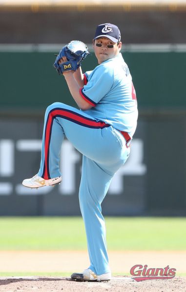 파일:나균안 2021.jpg