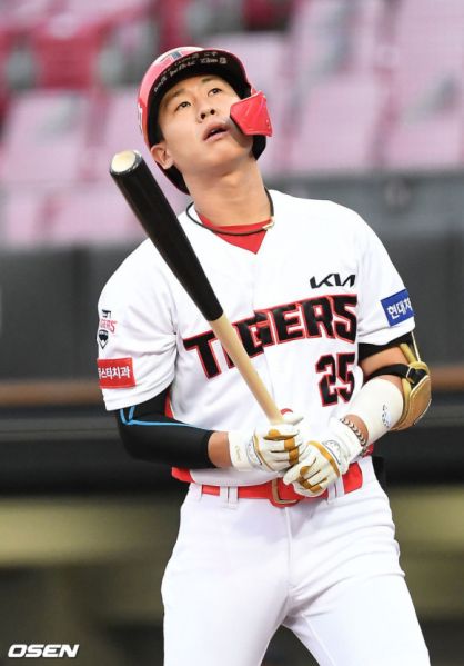 파일:기아 박찬호.jpg