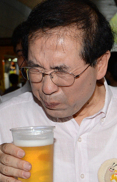 파일:박원순 맥주.png