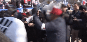 눼 이놈,,,, 홍,,오 쉐리~~!!!.gif