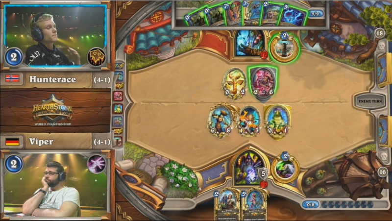 파일:라팜 들고간 바이퍼3.png