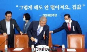 그렇게 해도 안 떨어져요.jpg