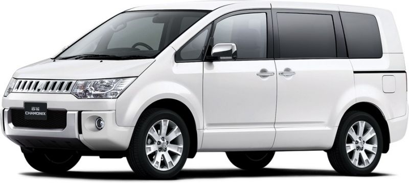 파일:미쓰비시 델리카 D5.jpg